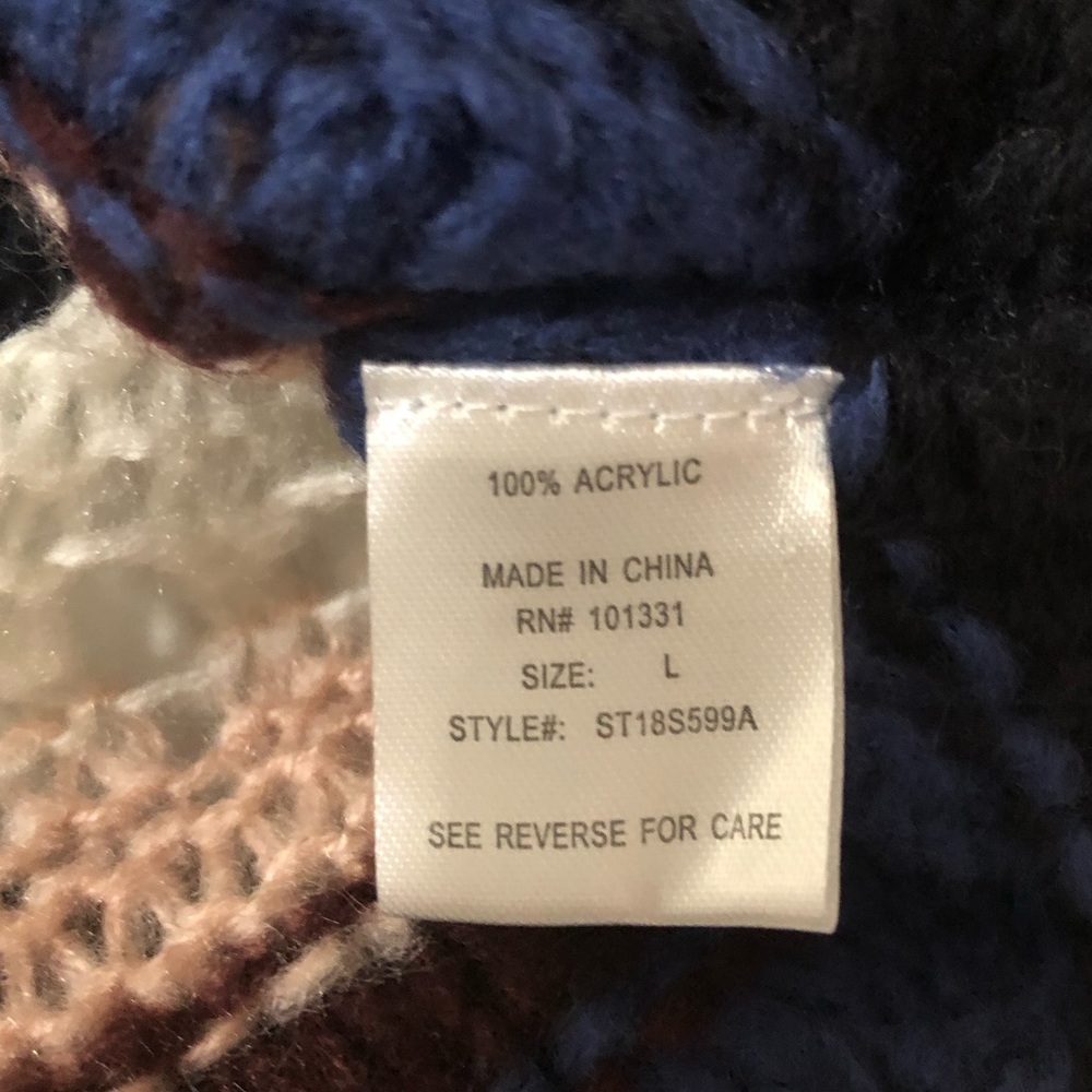 Charlotte Russe Striped Pullover - Picture 7 of 8